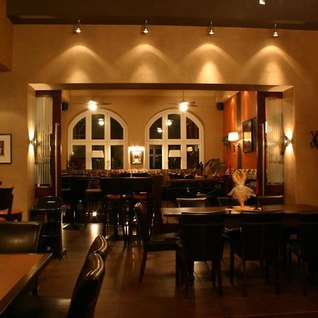 Hotel Restaurant Nassauer Loewen Bagian luar foto